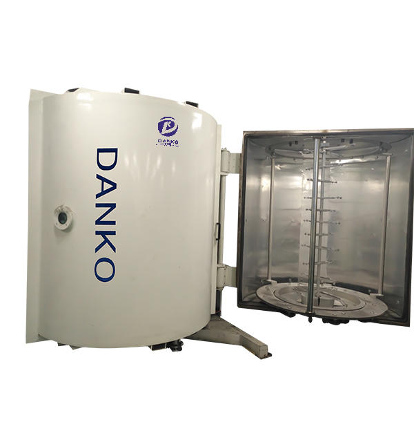 Horizontal evaporation coating machine for plastic products